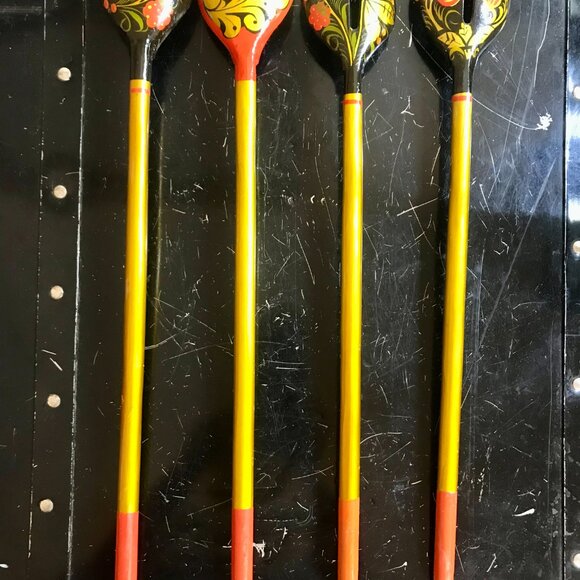 Vintage Russian Khokhloma Hand Painted Wooden Spoons Long Handles Set of 4 Used - Picture 7 of 8